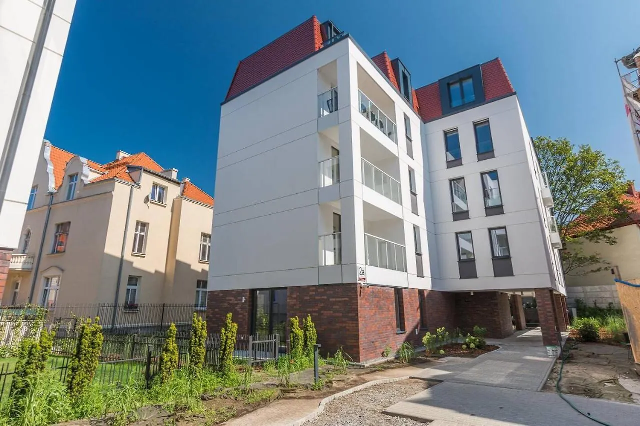 Golden Apartments Gdansk - Cozy Studio - Great Location&Kollotaja 0*,  Poland