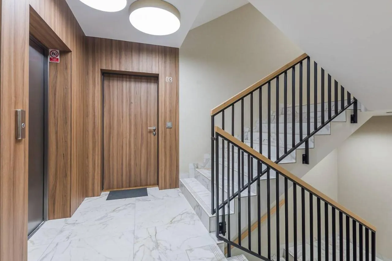Golden Apartments Gdansk - Cozy Studio - Great Location&Kollotaja Poland